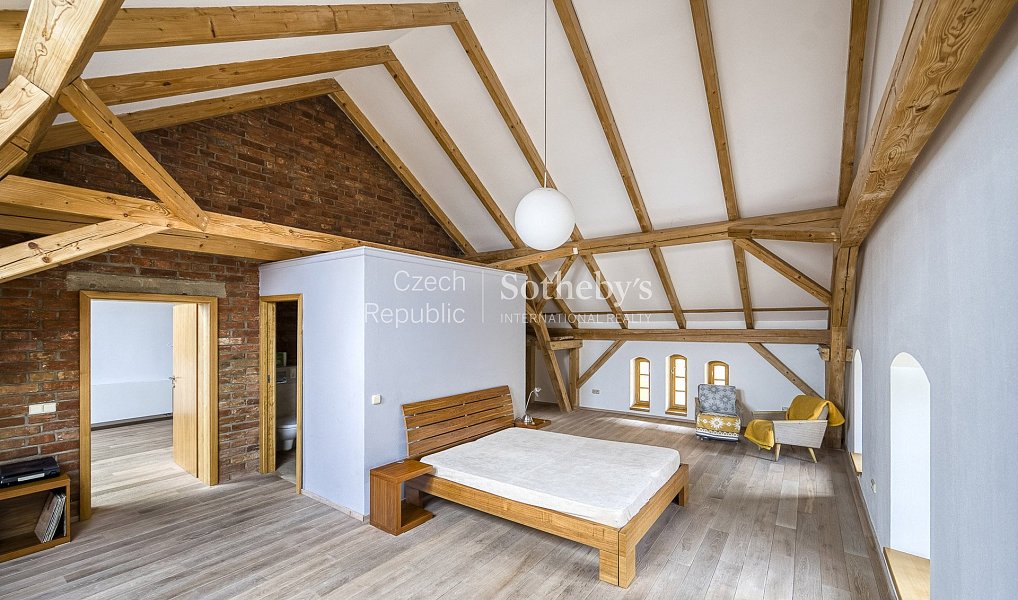 Prodej domu 350 m² s pozemkem 7 500 m², Lozice – náhled fotky 19