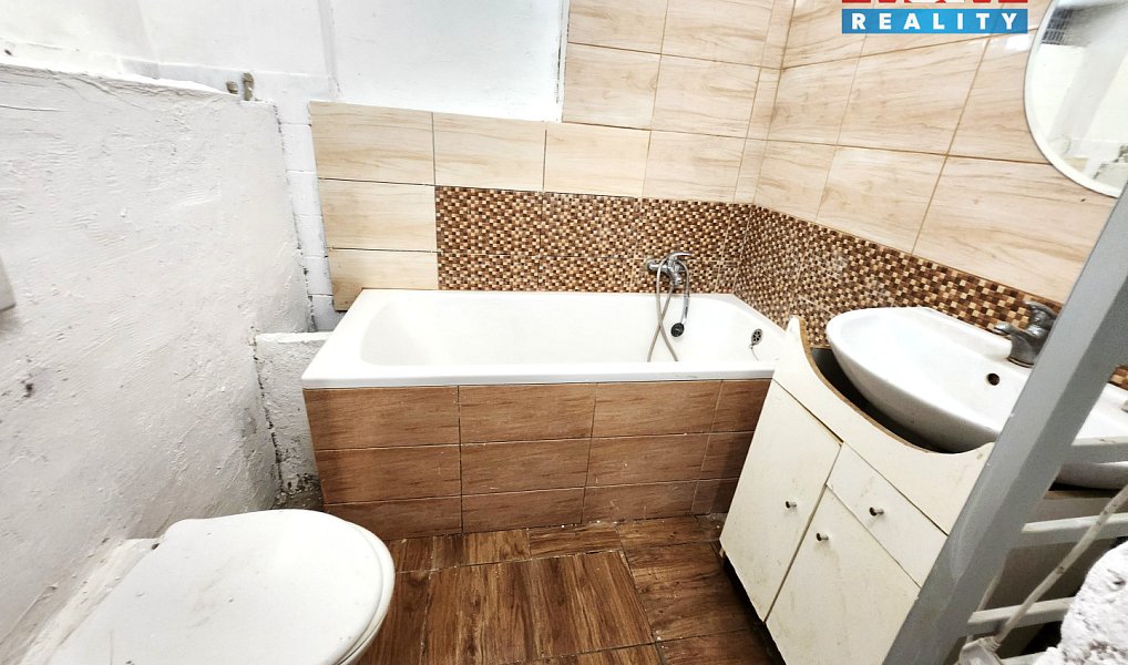 Prodej chaty/chalupy 90 m² s pozemkem 1 297 m², Vroutek – náhled fotky 15