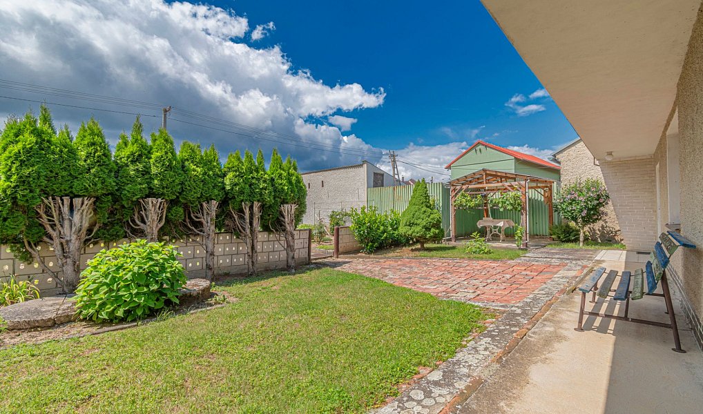 Prodej domu 173 m² s pozemkem 996 m², Uničov – náhled fotky 6