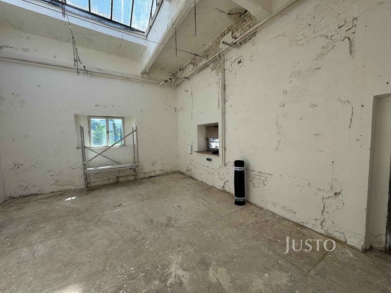 Pronájem skladovacích prostor 74 m² – fotografie 2