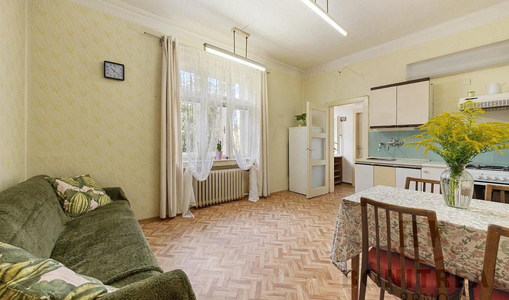 Prodej domu 200 m² s pozemkem 749 m², Brno – náhled fotky 3
