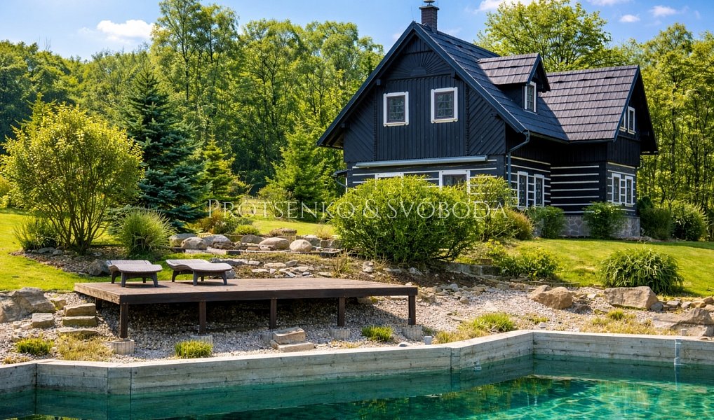 Prodej domu 230 m² s pozemkem 4 310 m², Horní Brusnice – náhled fotky 28