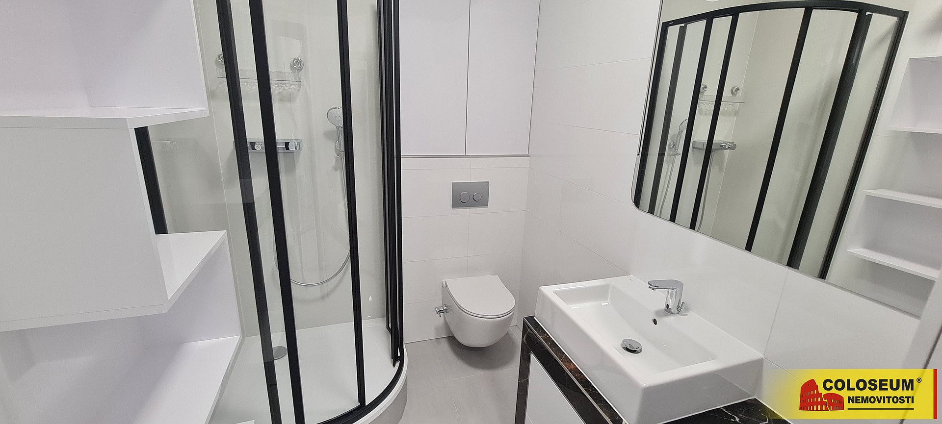 Pronájem bytu 1+kk 32 m² – pohled 3
