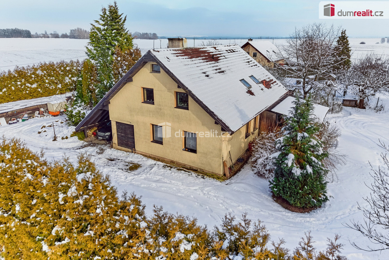 Prodej domu 200 m² s pozemkem 795 m² — photo 2
