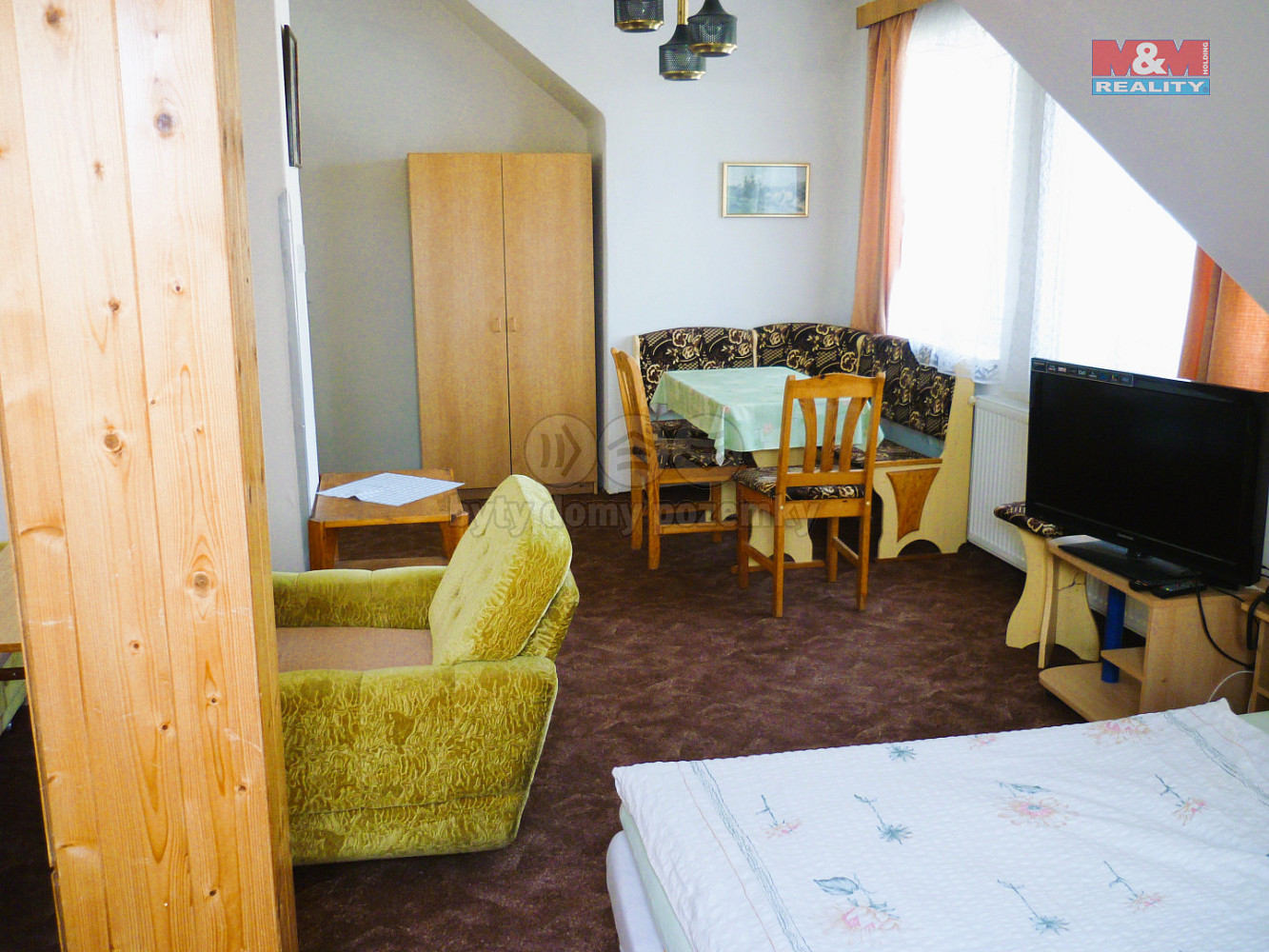 Pronájem bytu 1+1 43 m²