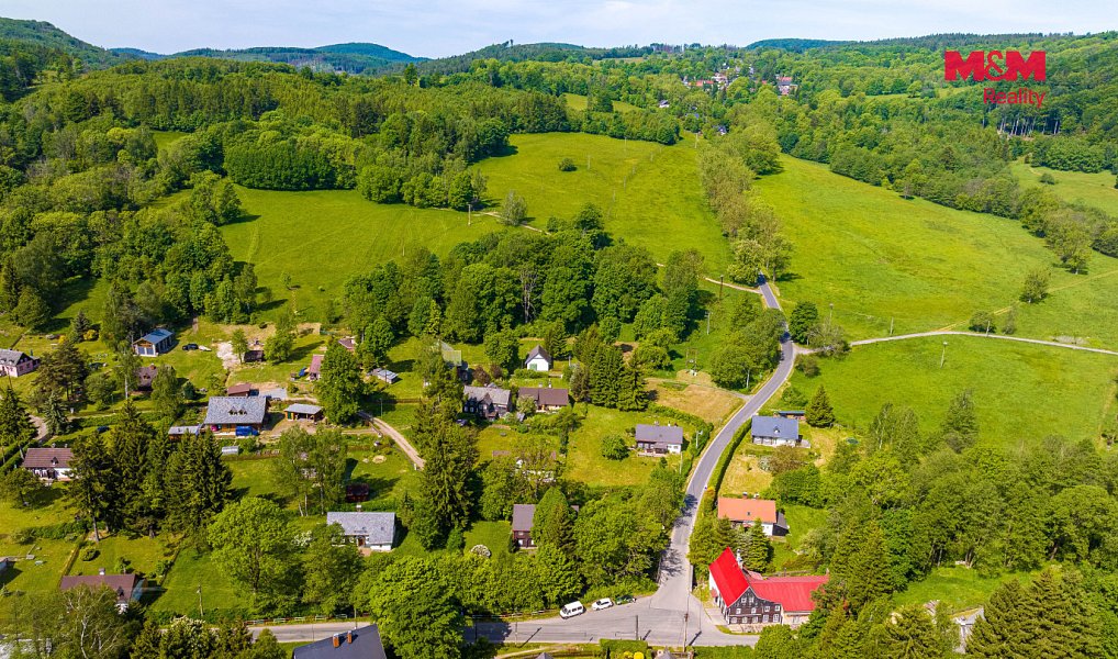 Prodej stavebního pozemku 2 304 m², Mařenice – náhled fotky 8