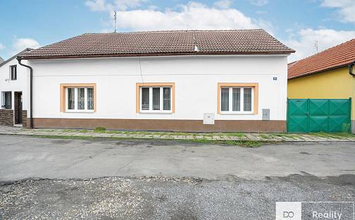 Prodej domu 211 m² s pozemkem 488 m², Spálená, Sadská, okres Nymburk