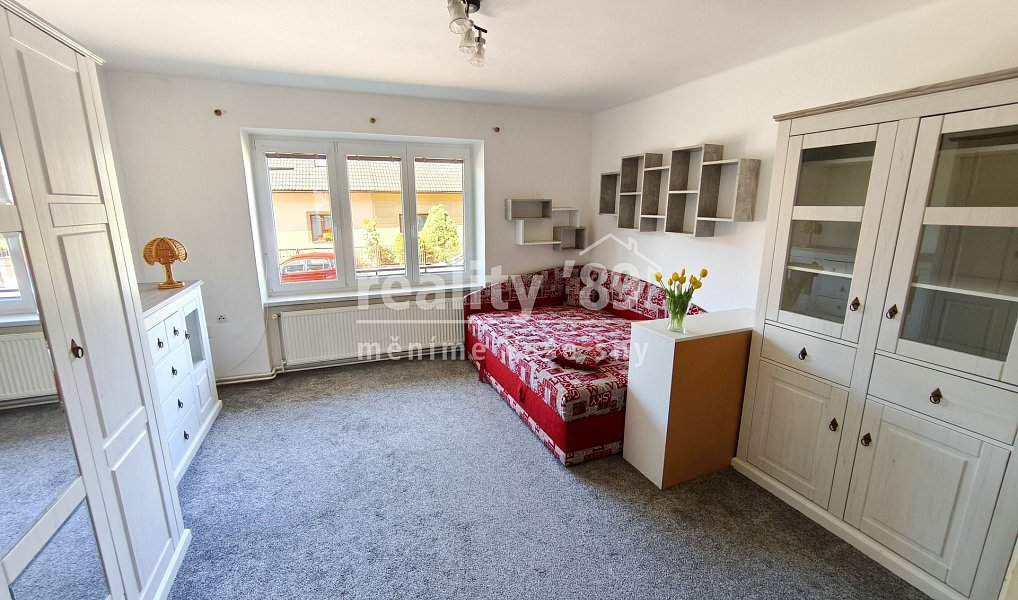 Pronájem bytu 2+1 58 m², Jičín – náhled fotky 4