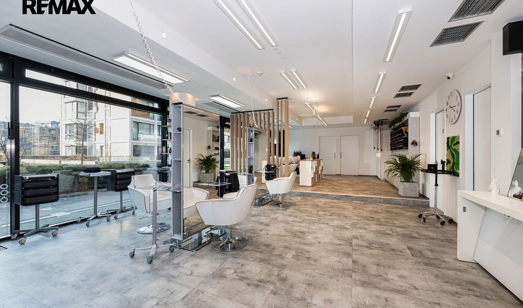 Pronájem obchodních prostor 177 m², Praha – náhled fotky 2