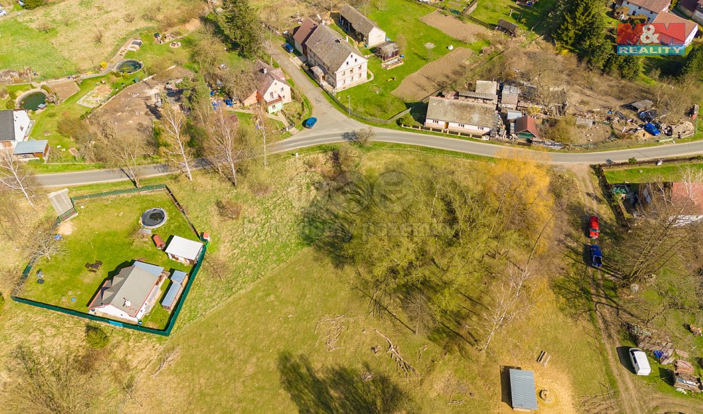 Prodej louky 1 051 m², Lovečkovice – náhled fotky 9