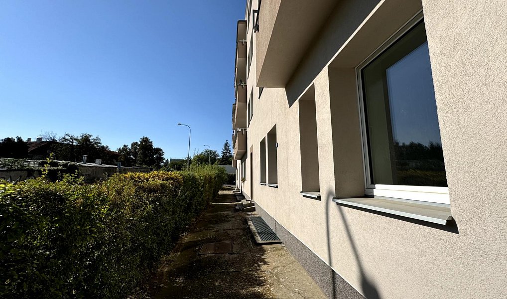 Prodej bytu 4+kk 125 m², Praha – náhled fotky 26