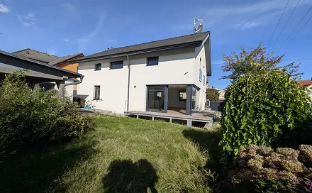 Prodej domu 211 m² s pozemkem 242 m², Jungmannova, Slaný, okres Kladno