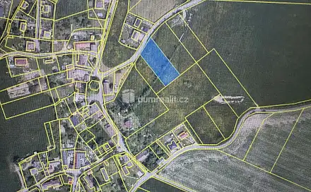 Prodej stavebního pozemku 2 348 m², Bohutín - Tisová, okres Příbram