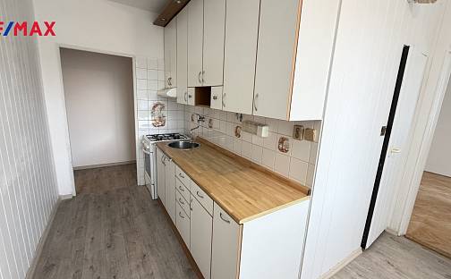 Pronájem bytu 3+1 74 m², Tolstého, Valašské Meziříčí, okres Vsetín