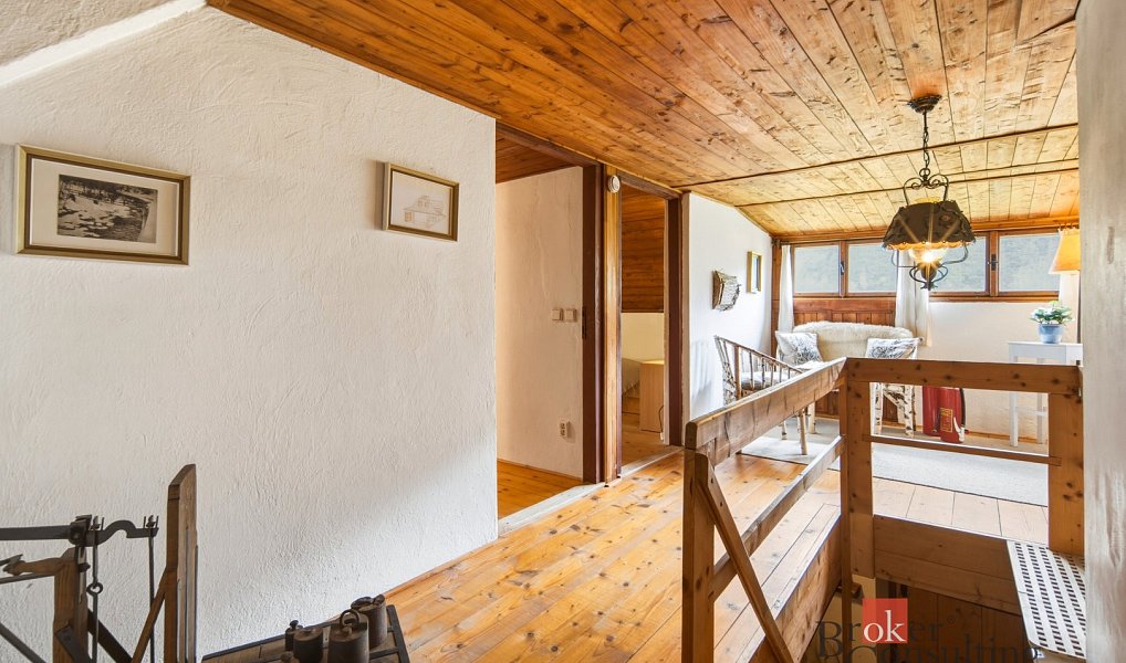 Prodej domu 250 m² s pozemkem 4 135 m², Vrchlabí – náhled fotky 13