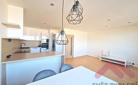 Pronájem bytu 3+kk 74 m²