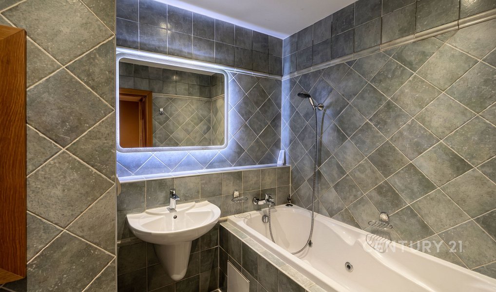Prodej bytu 4+kk 90 m², Praha – náhled fotky 7