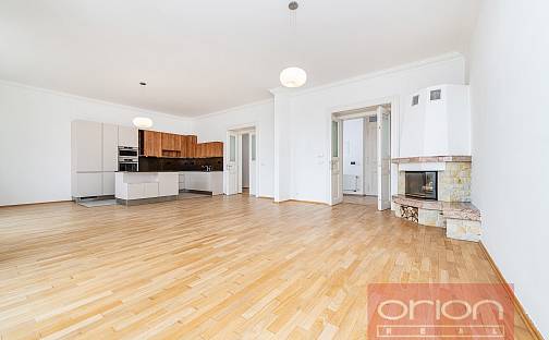 Pronájem bytu 4+kk 155 m², Na Moráni, Praha 2 - Nové Město