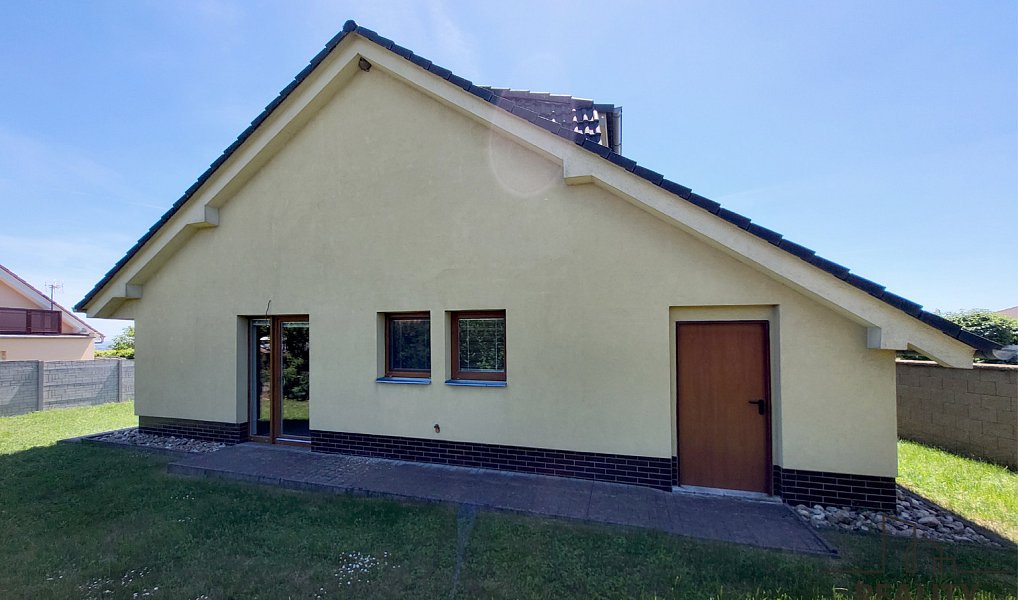 Prodej domu 135 m² s pozemkem 338 m², Suchohrdly – náhled fotky 4