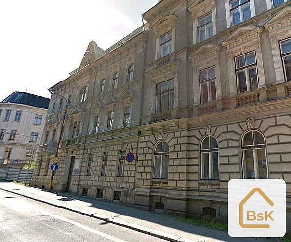 Pronájem kanceláře 42 m² — photo 2