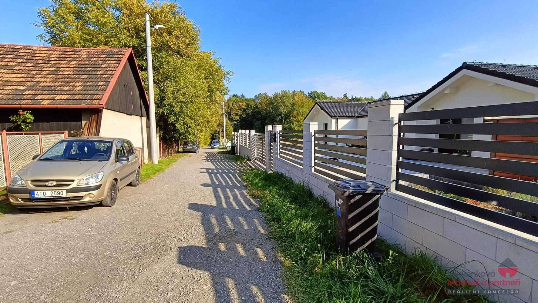 Prodej stavebního pozemku 1 809 m² – fotografie 5