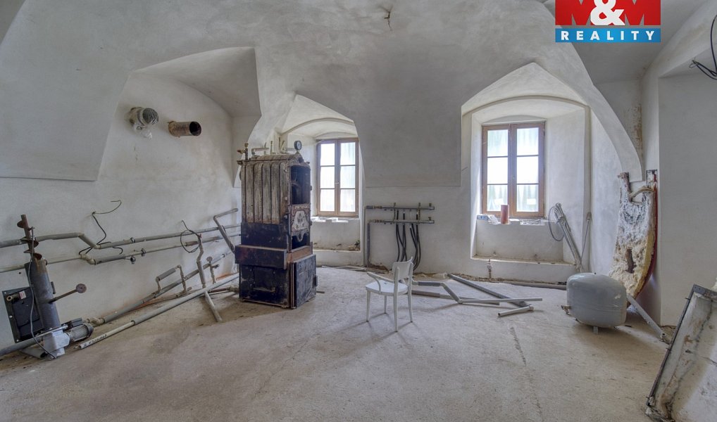 Prodej ubytovacího objektu 1 614 m², Červené Poříčí – náhled fotky 12