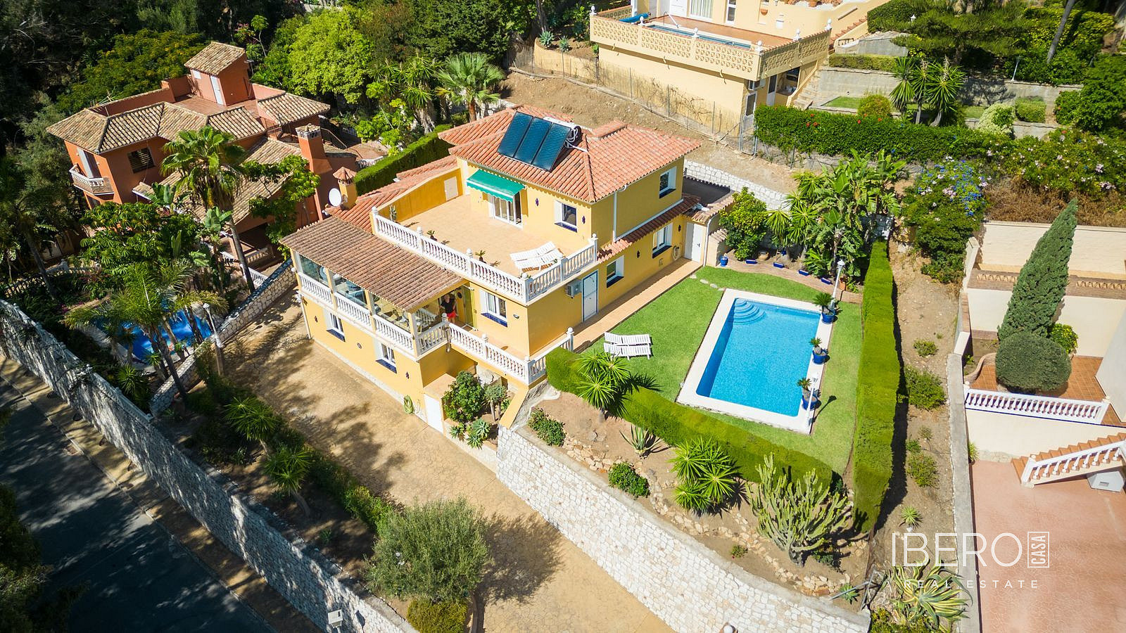 Prodej domu 200 m² s pozemkem 930 m²
