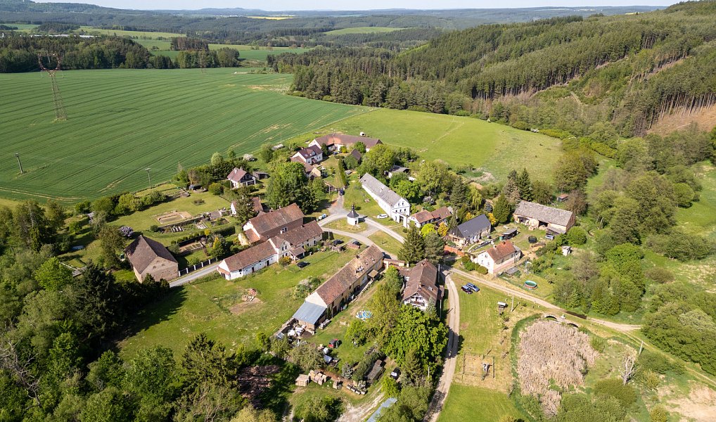 Prodej chaty/chalupy 110 m² s pozemkem 1 316 m², Ošelín – náhled fotky 31