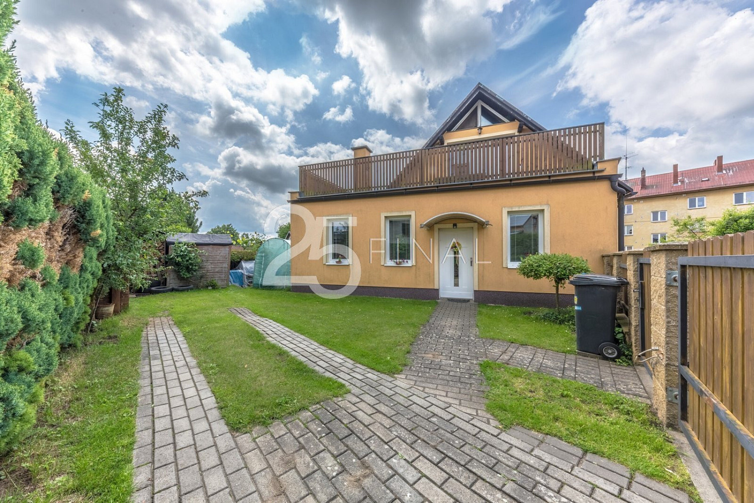 Prodej domu 102 m² s pozemkem 235 m²
