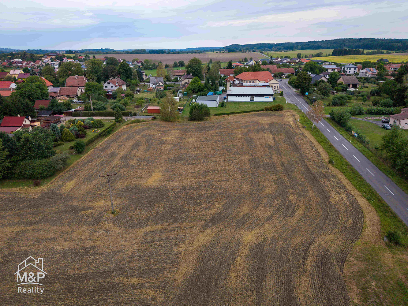 Prodej stavebního pozemku 1 000 m²