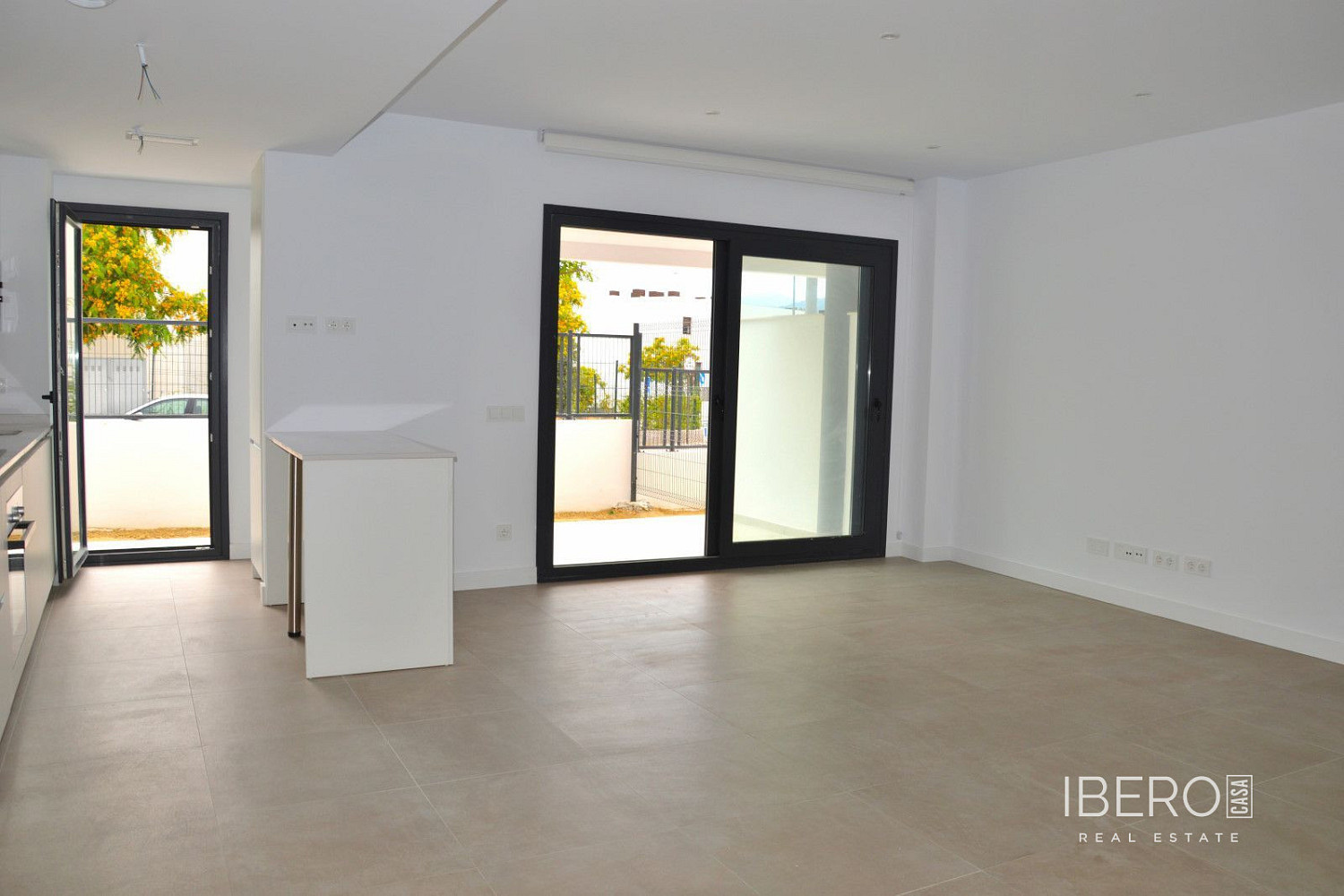 Piso 3+kk – Estepona, Barriada Islas Canarias - Más