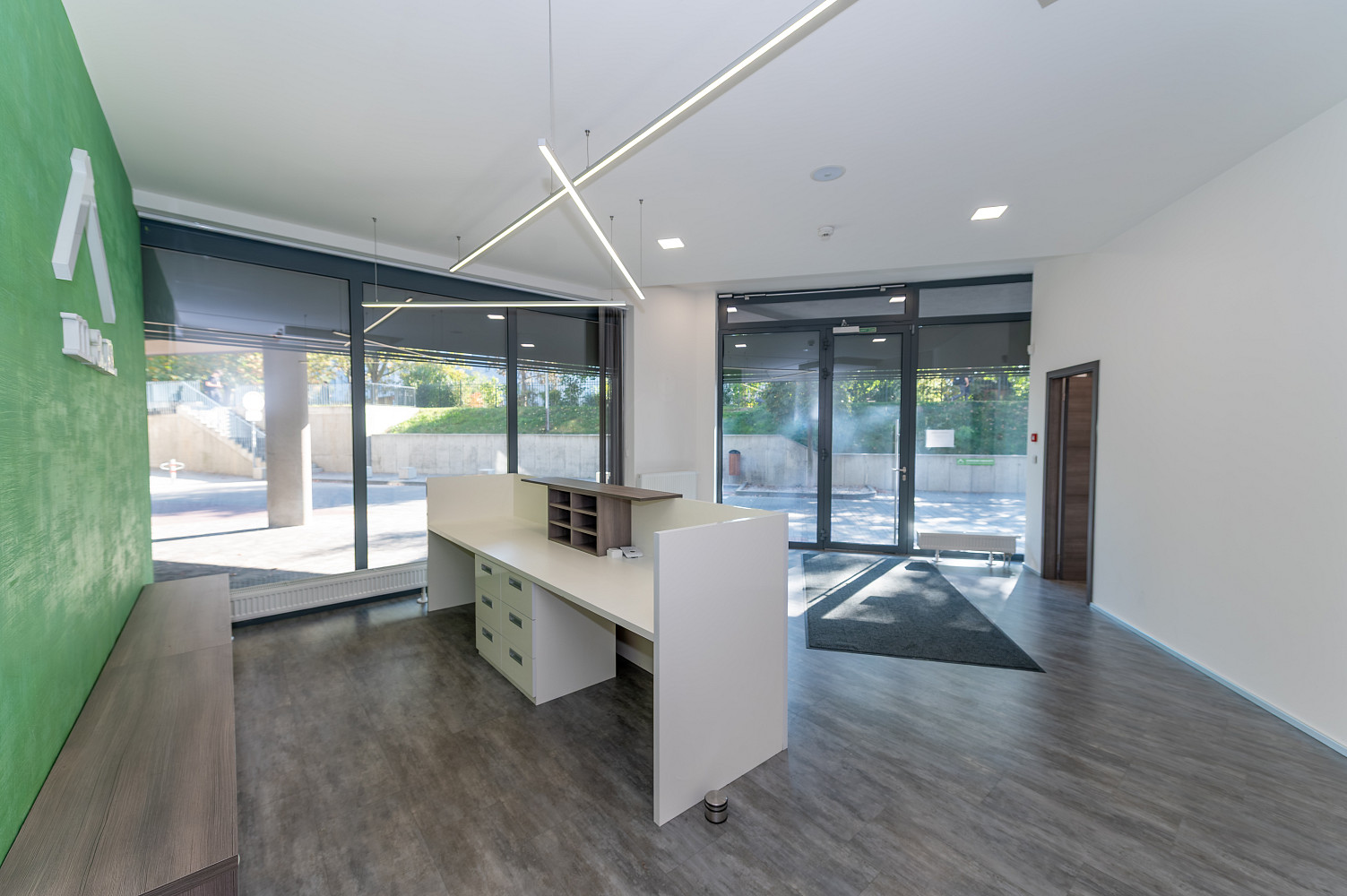 Prodej obchodních prostor 220 m²