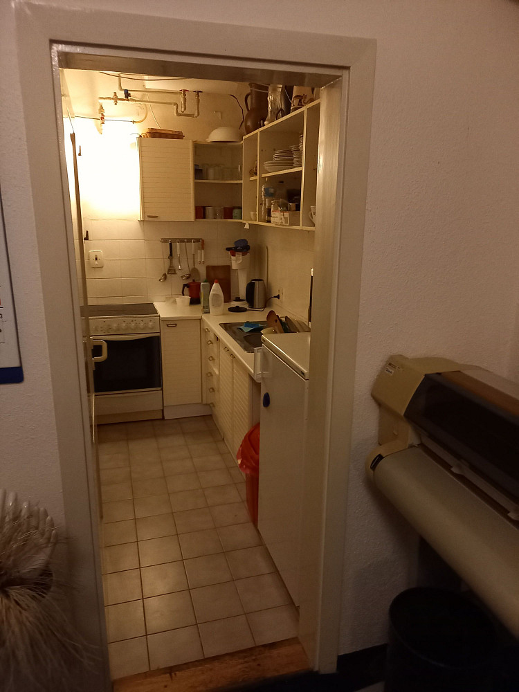 Pronájem kanceláře 28 m² – fotografie 5