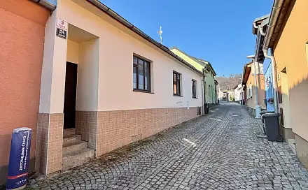 Pronájem bytu 3+1 74 m², Buková, Brno - Žebětín
