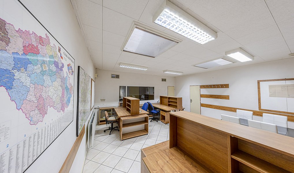 Pronájem kanceláře 32 m², Uherské Hradiště – náhled fotky 4