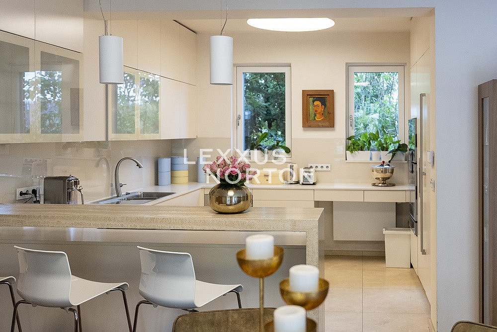 Prodej domu 522 m² s pozemkem 1 215 m² – fotografie 4