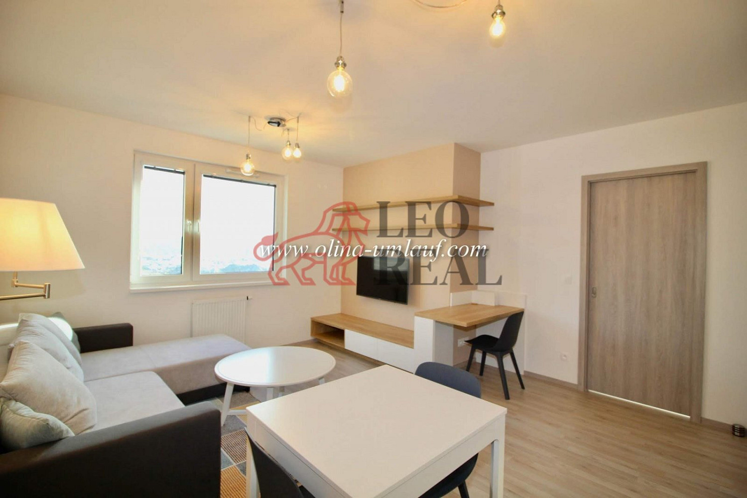 Pronájem bytu 2+kk 63 m² — photo 5