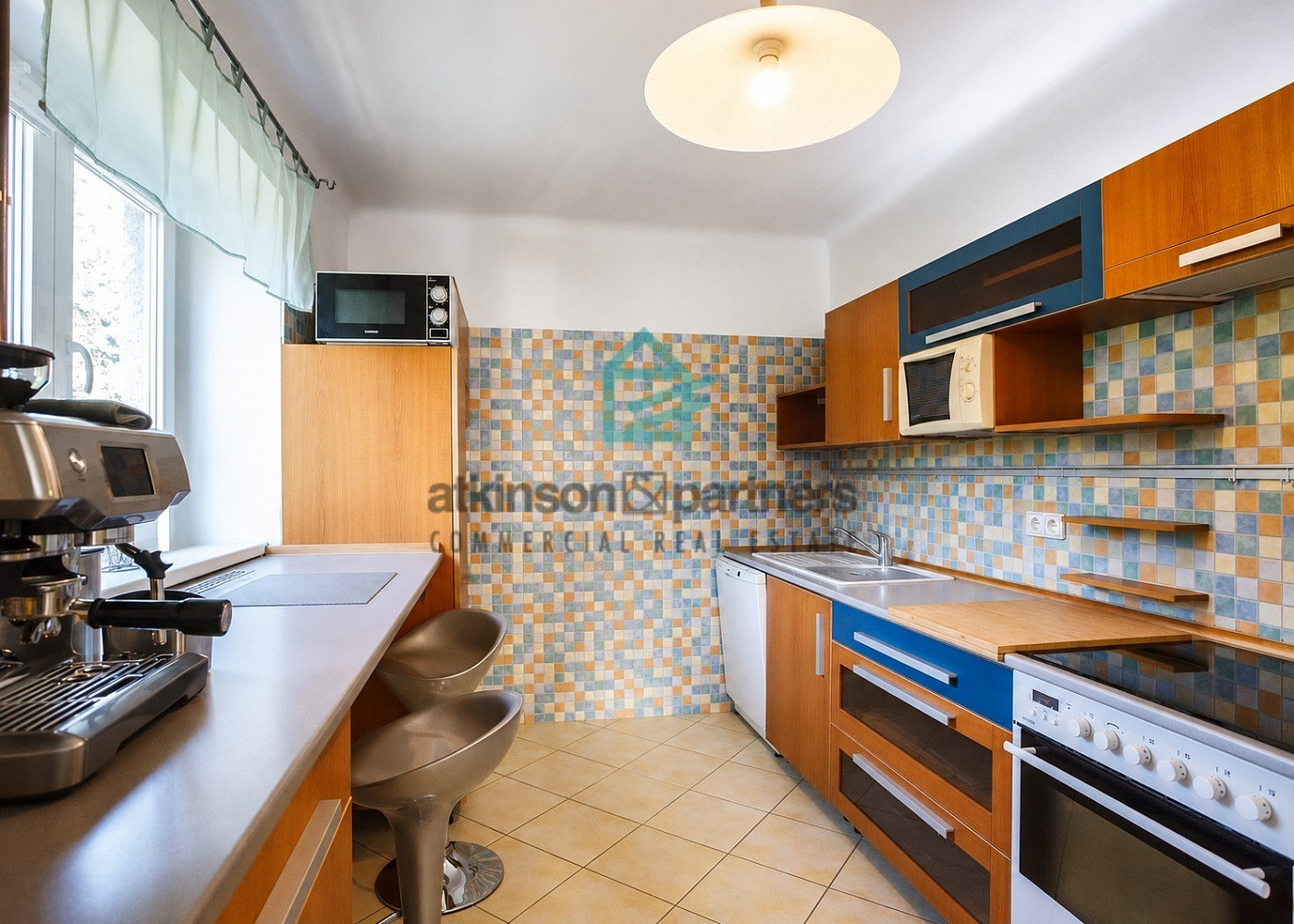 Pronájem bytu 2+1 58 m² – fotografie 4