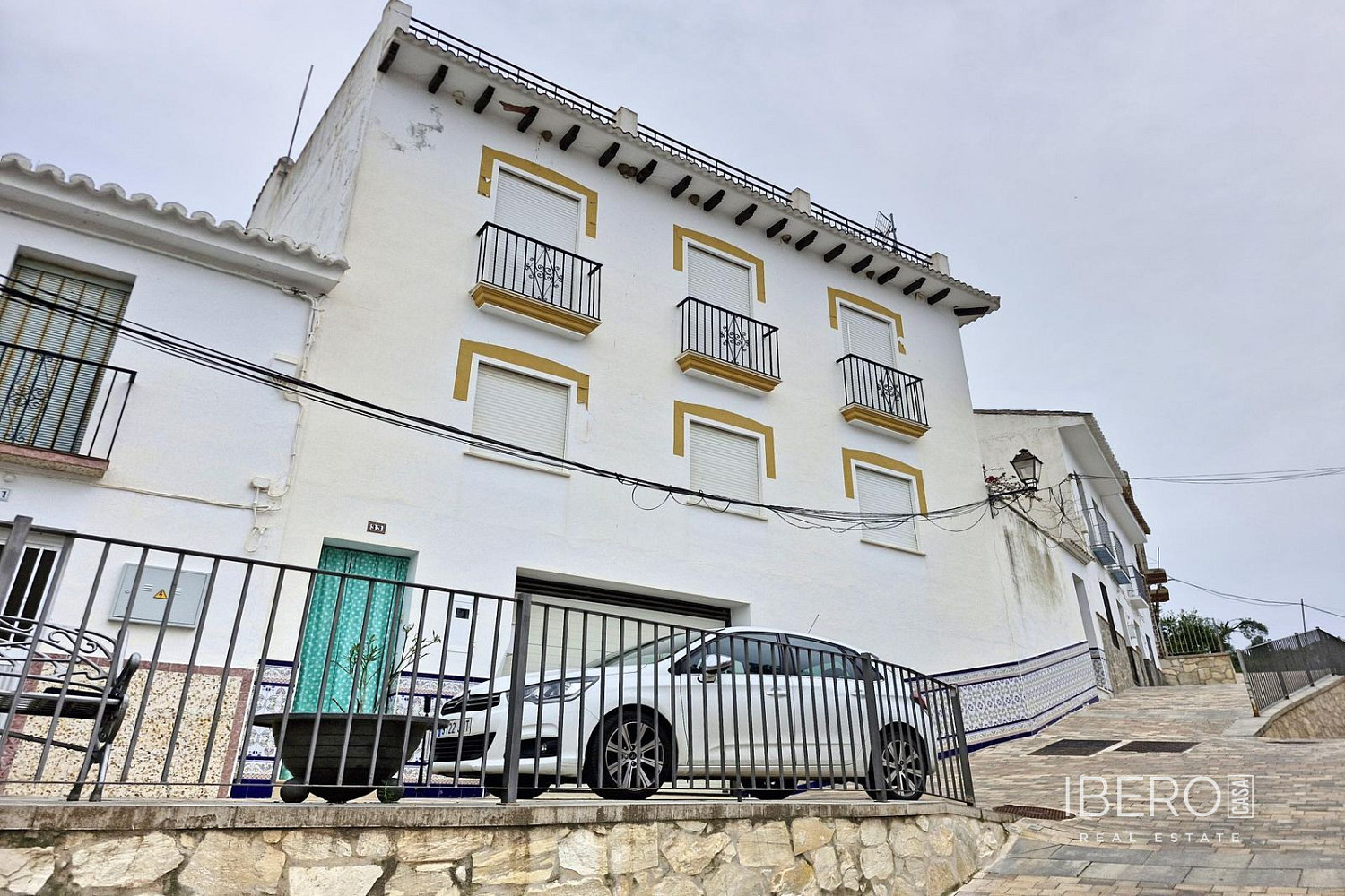 Prodej domu 306 m² s pozemkem 241 m²