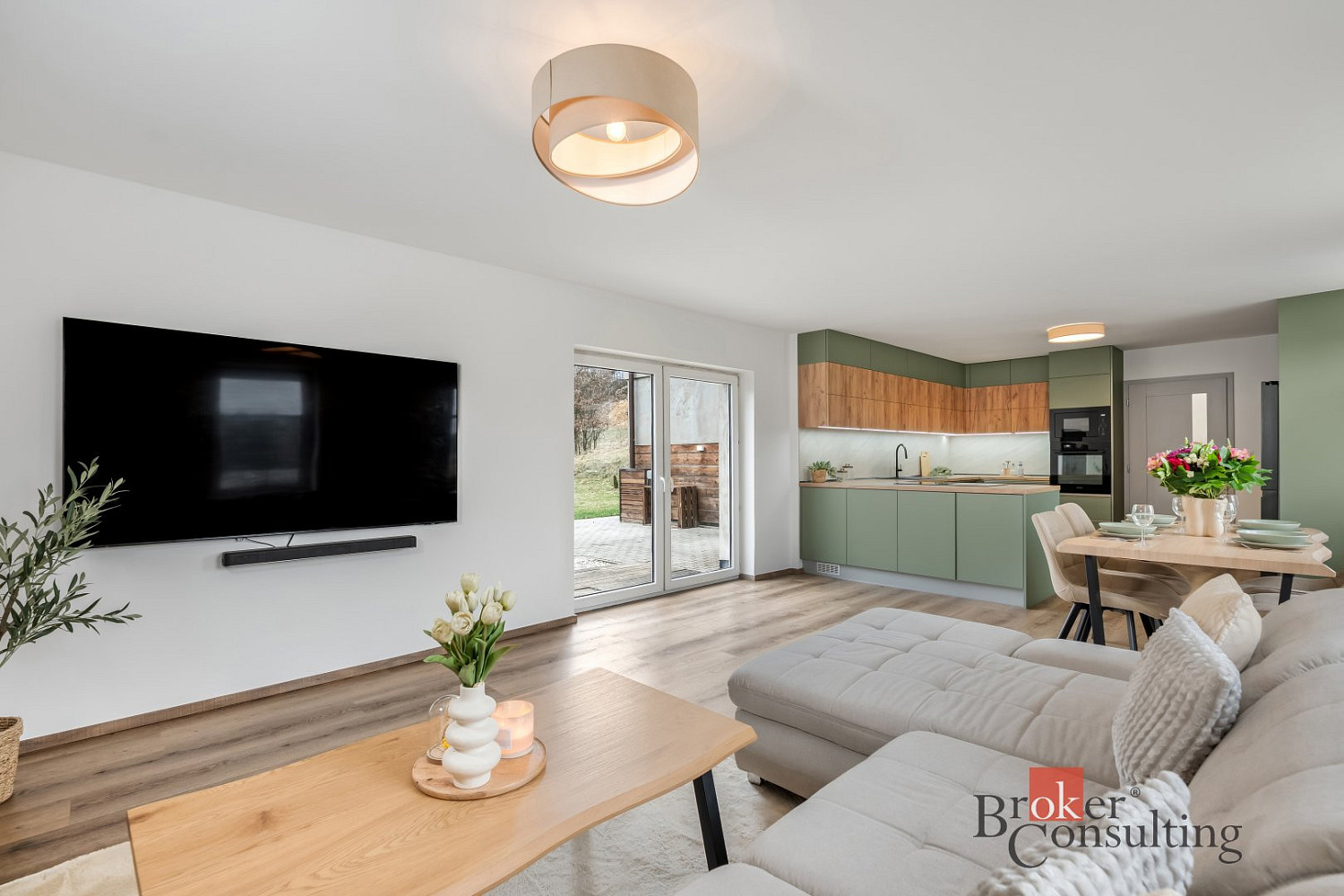 Prodej domu 199 m² s pozemkem 2 699 m² — photo 3