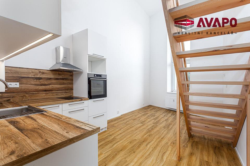 Pronájem bytu 1+kk 38 m² – pohled 4