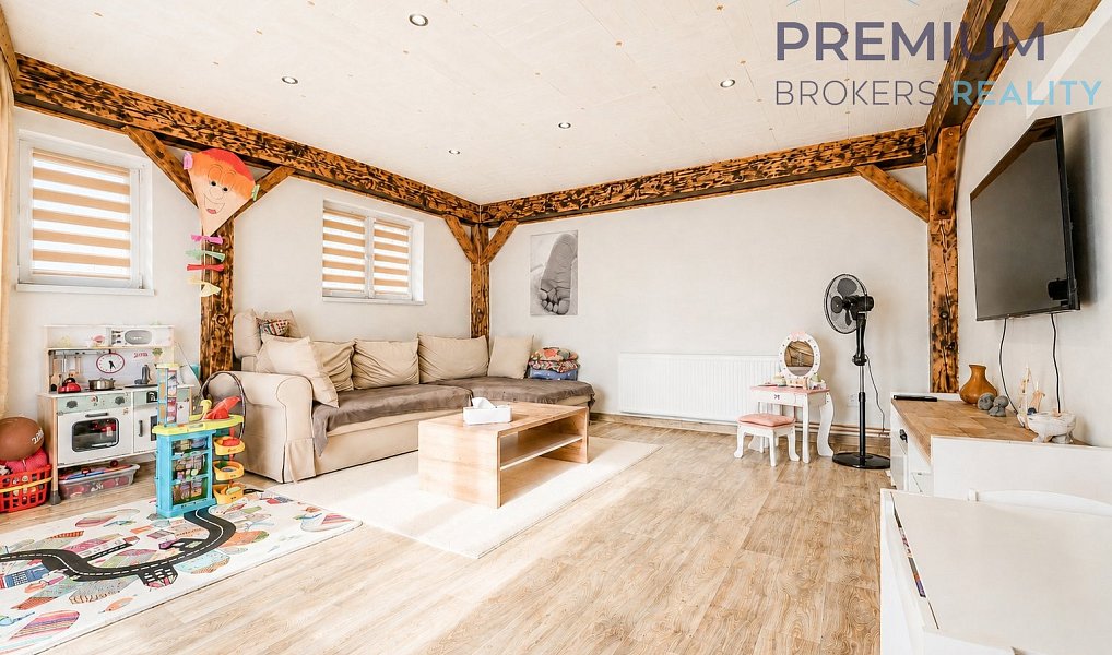 Prodej domu 132 m² s pozemkem 235 m², Hoštka – náhled fotky 6