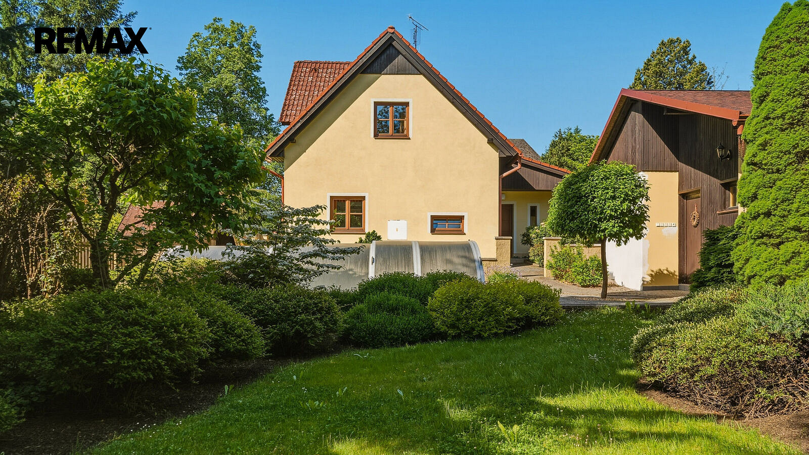 Prodej domu 122 m² s pozemkem 900 m²