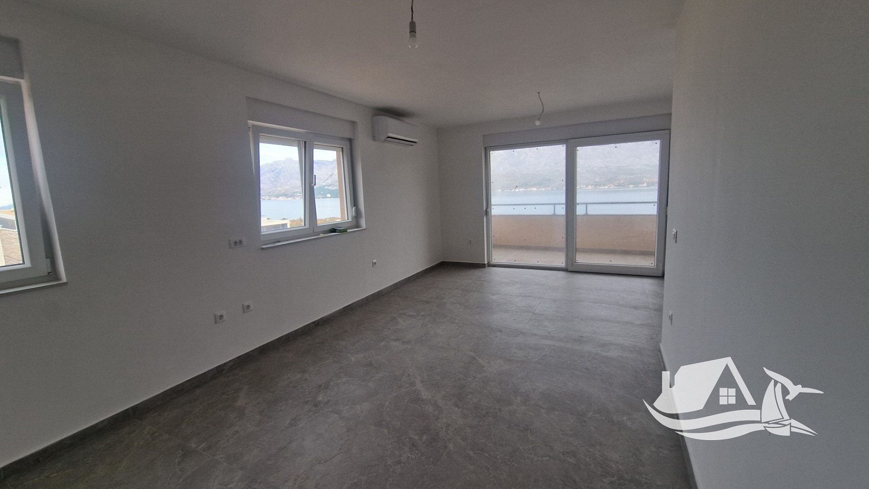 Prodej bytu 3+kk 69 m² — photo 2