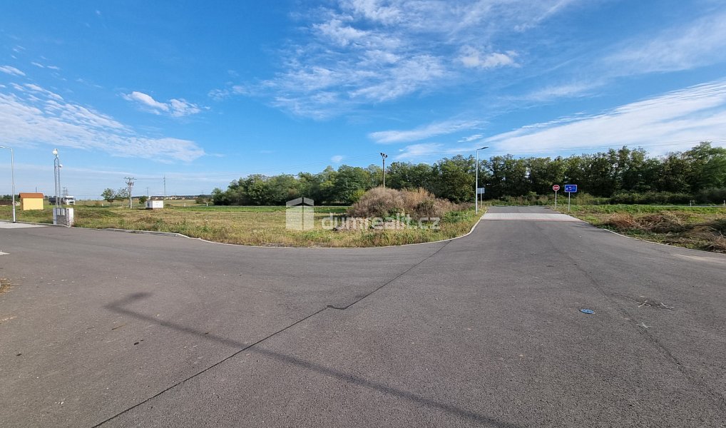 Prodej stavebního pozemku 1 201 m², Veltrusy – náhled fotky 6
