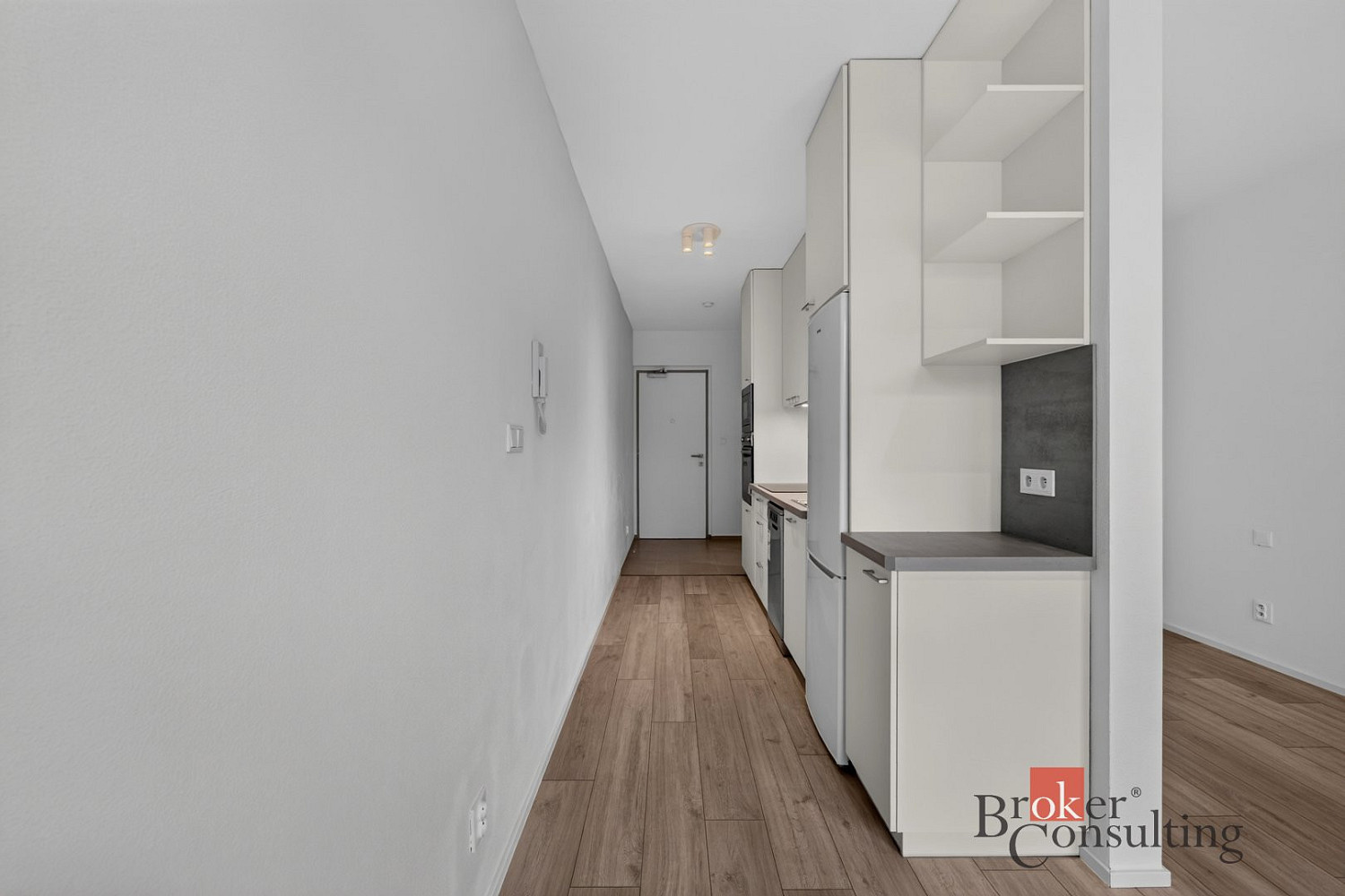 Pronájem bytu 1+kk 31 m² — photo 3