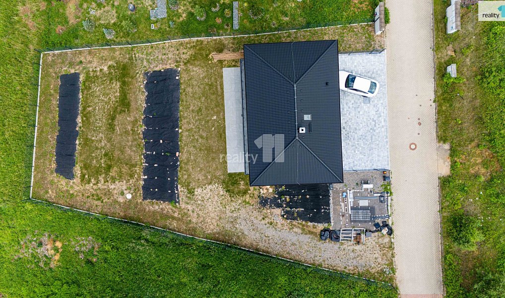 Prodej domu 200 m² s pozemkem 919 m², Vysoký Újezd – náhled fotky 43