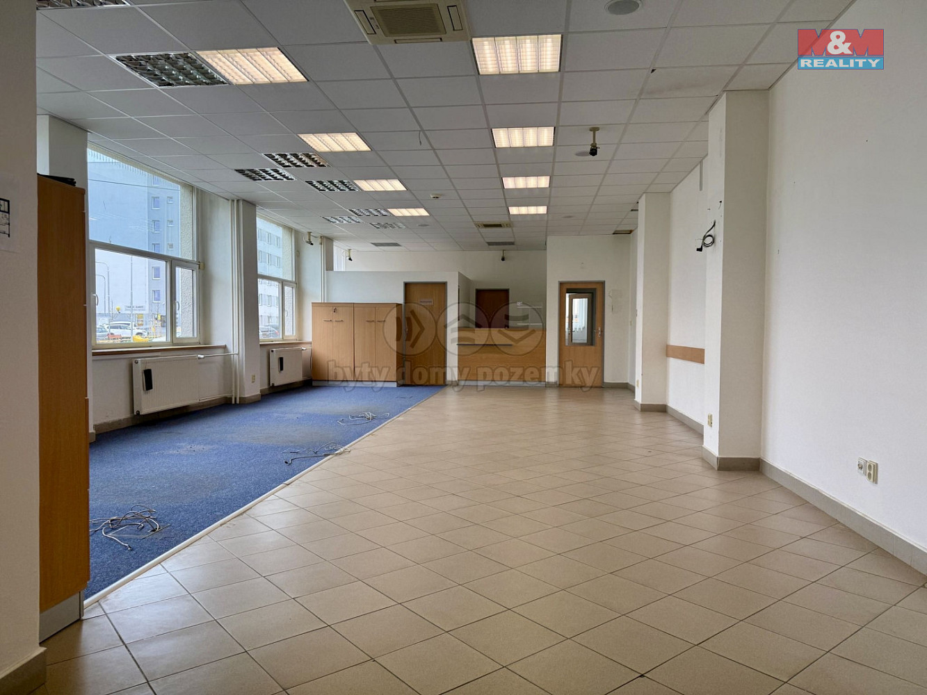 Pronájem kanceláře 120 m² — photo 2