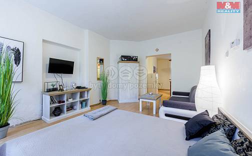 Prodej bytu 1+1 45 m², Kolmá, Karlovy Vary