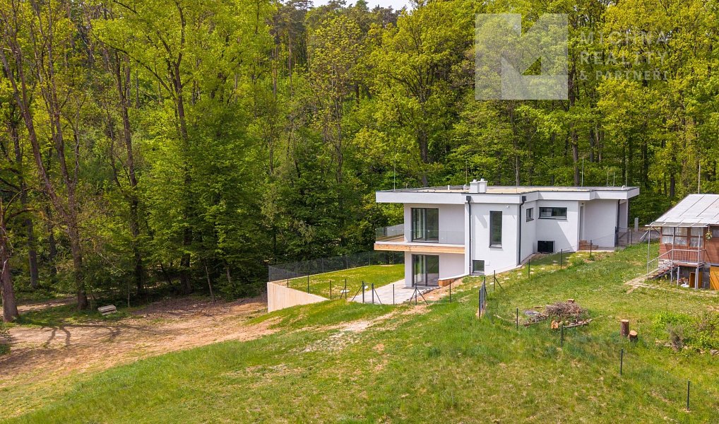 Prodej domu 256 m² s pozemkem 468 m², Rozdrojovice – náhled fotky 31